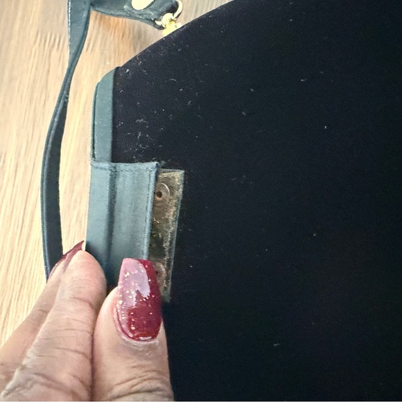 Cache Vintage Y2K Black Velvet and Satin Crossbody Evening Bag - Picture 12 of 12